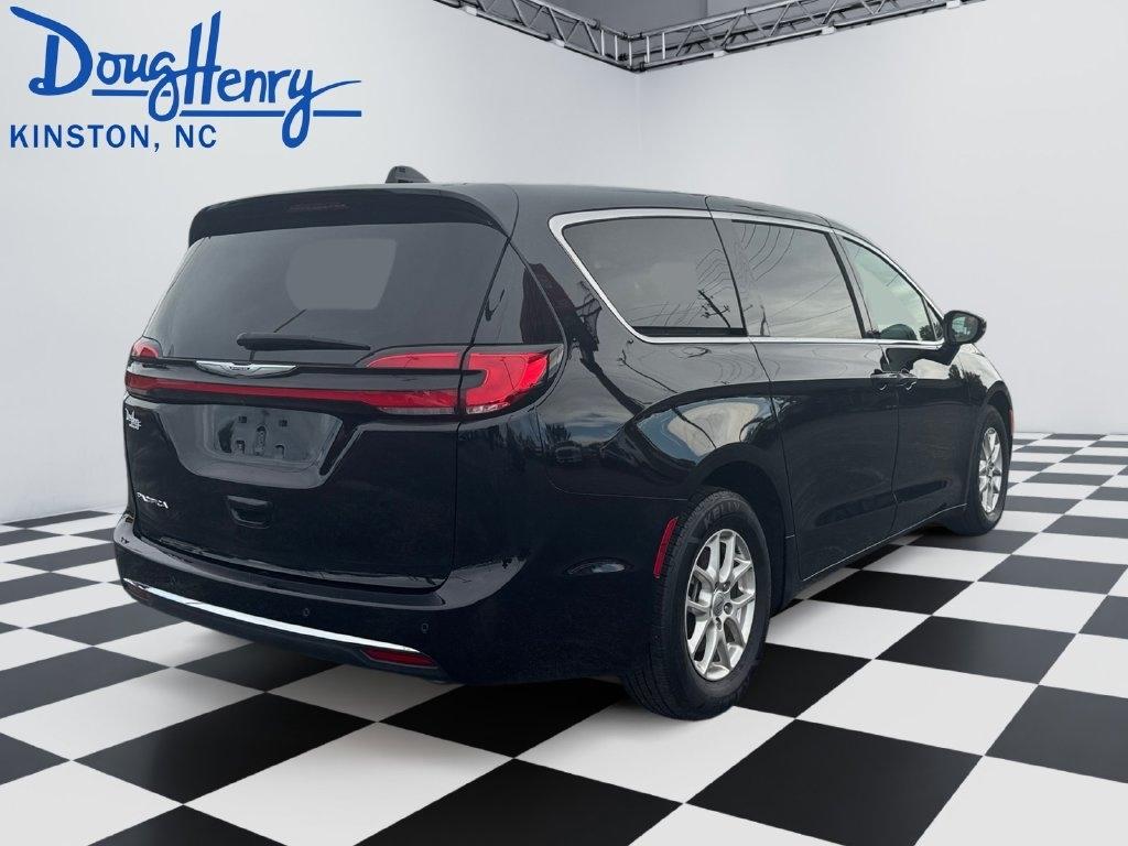 Chrysler Pacifica  2025