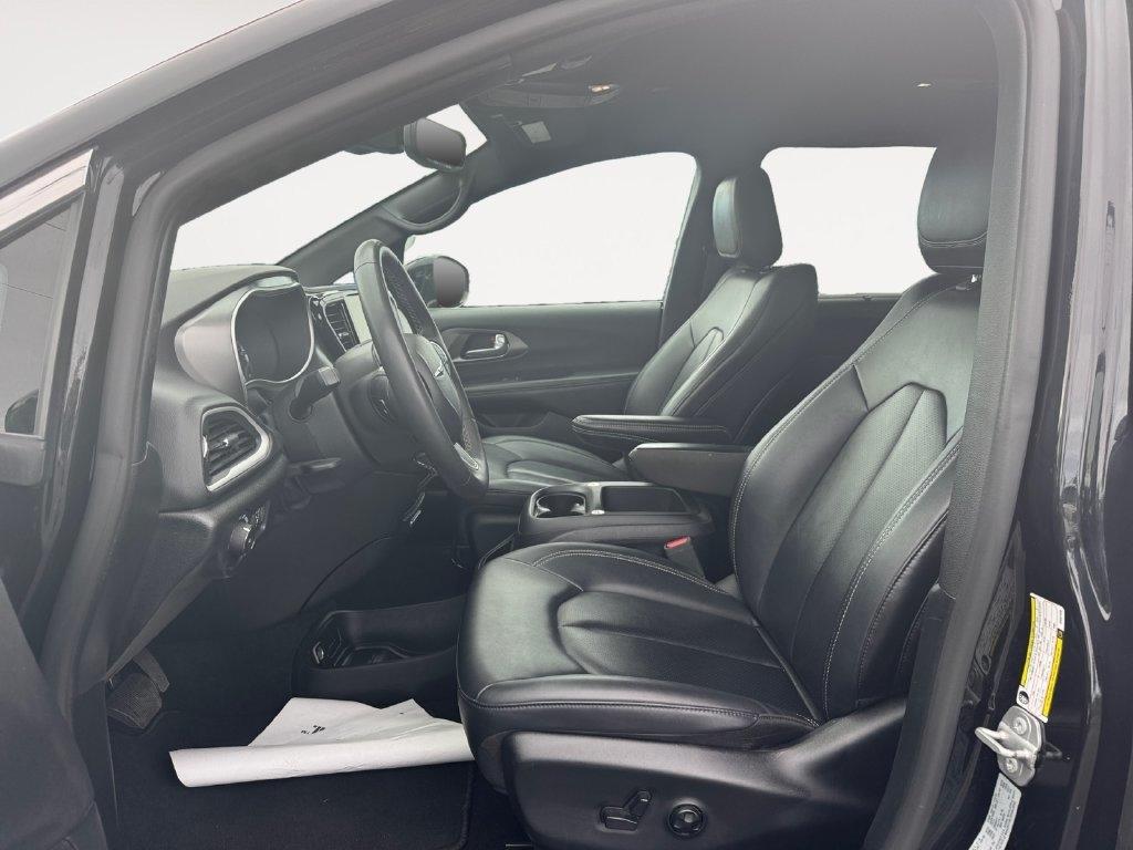 Chrysler Pacifica  2025