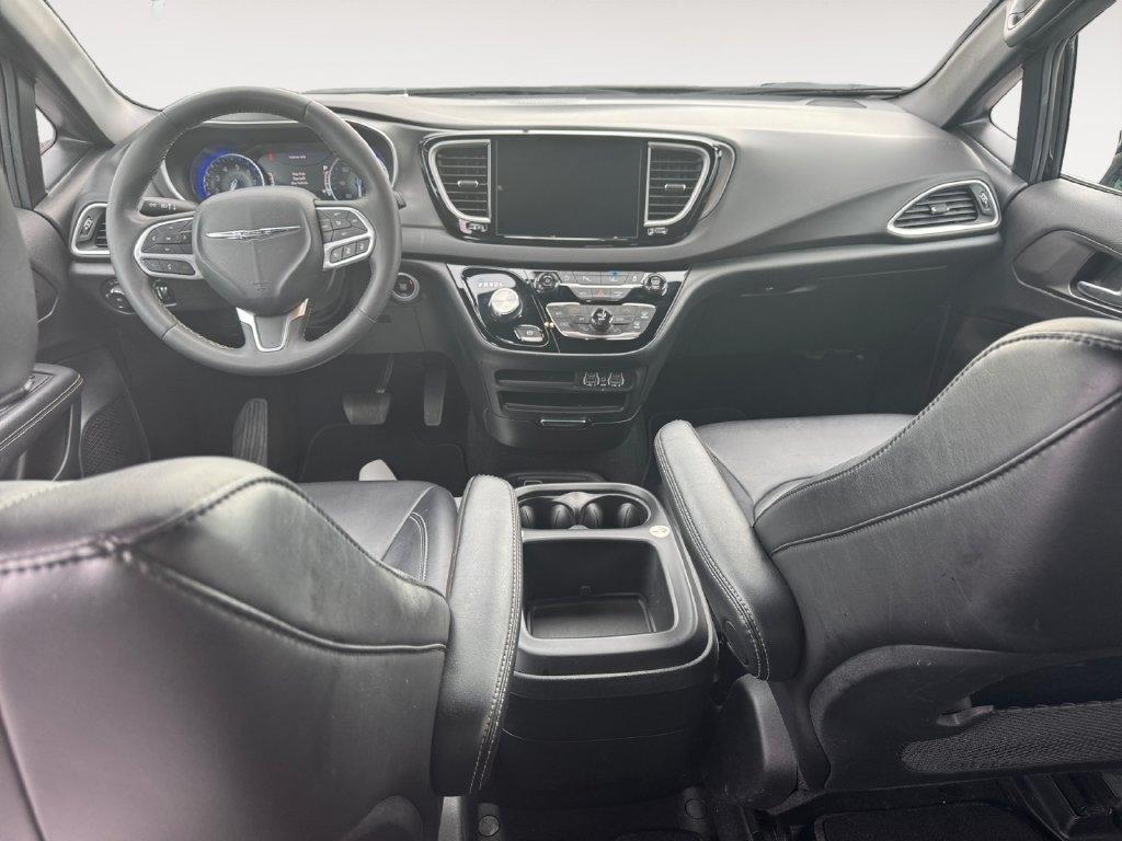 Chrysler Pacifica  2025