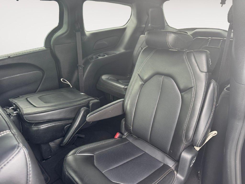 Chrysler Pacifica  2025