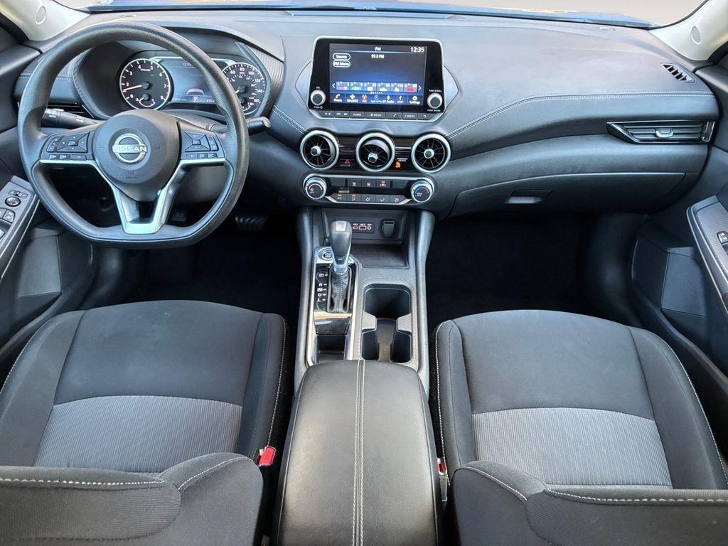 Nissan Sentra  2024
