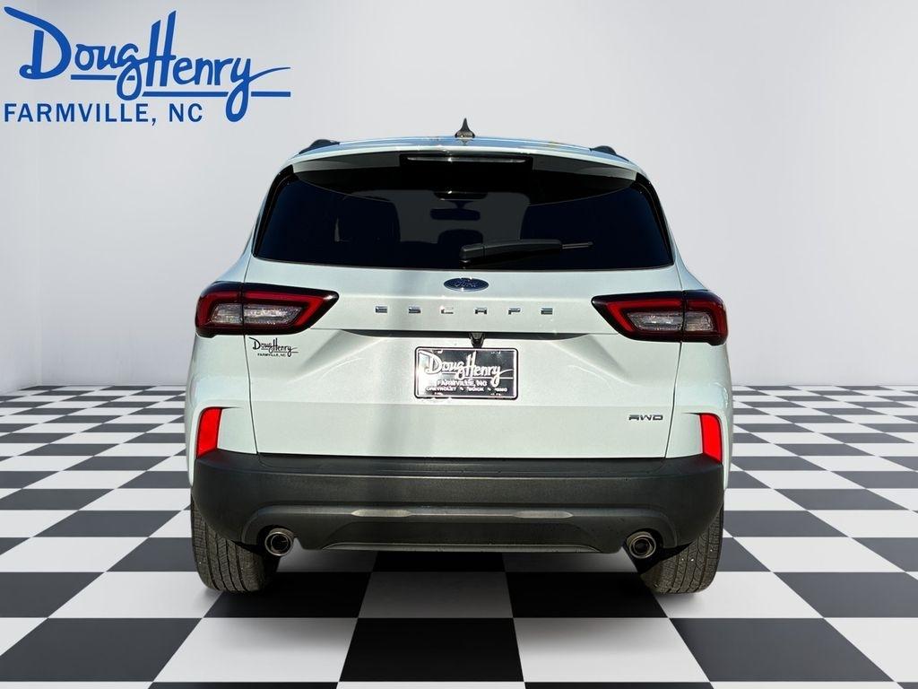 Ford Escape  2025