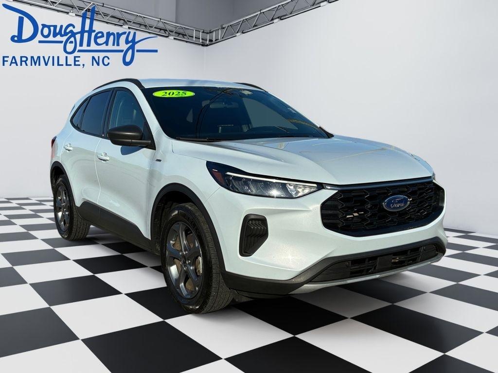 Ford Escape  2025