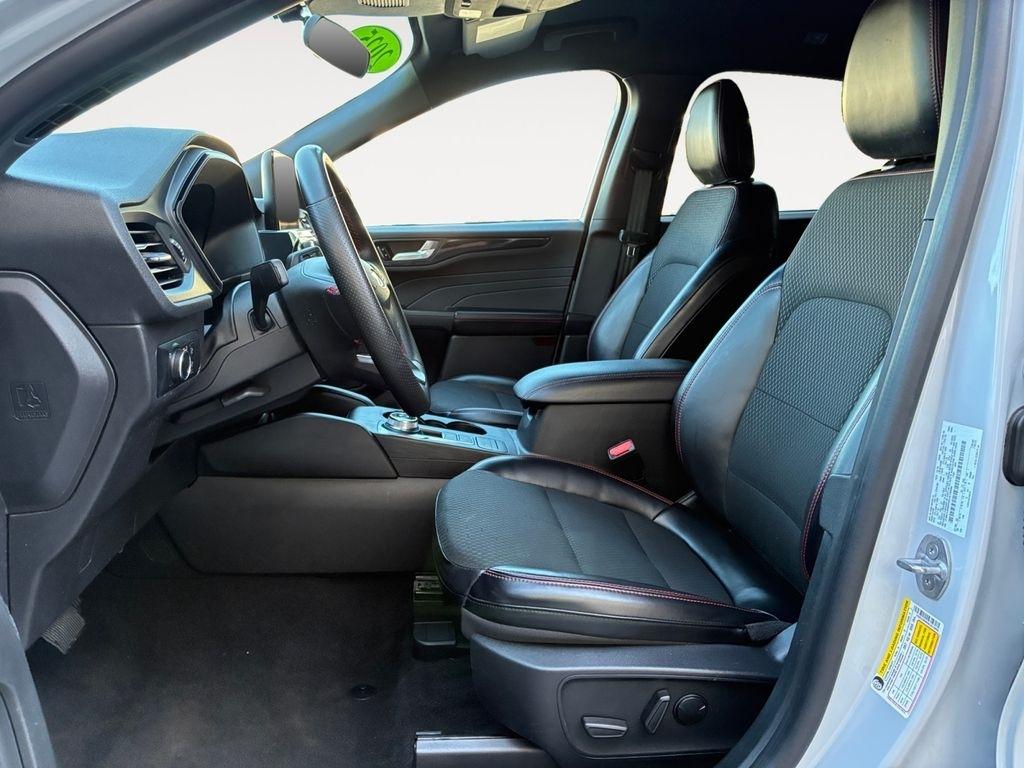 Ford Escape  2025