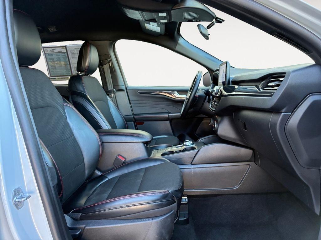 Ford Escape  2025