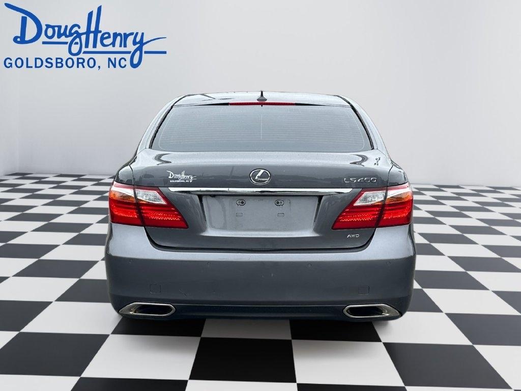 Lexus LS 460  2012
