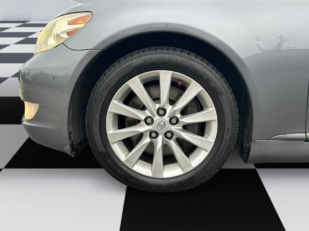Lexus LS 460  2012