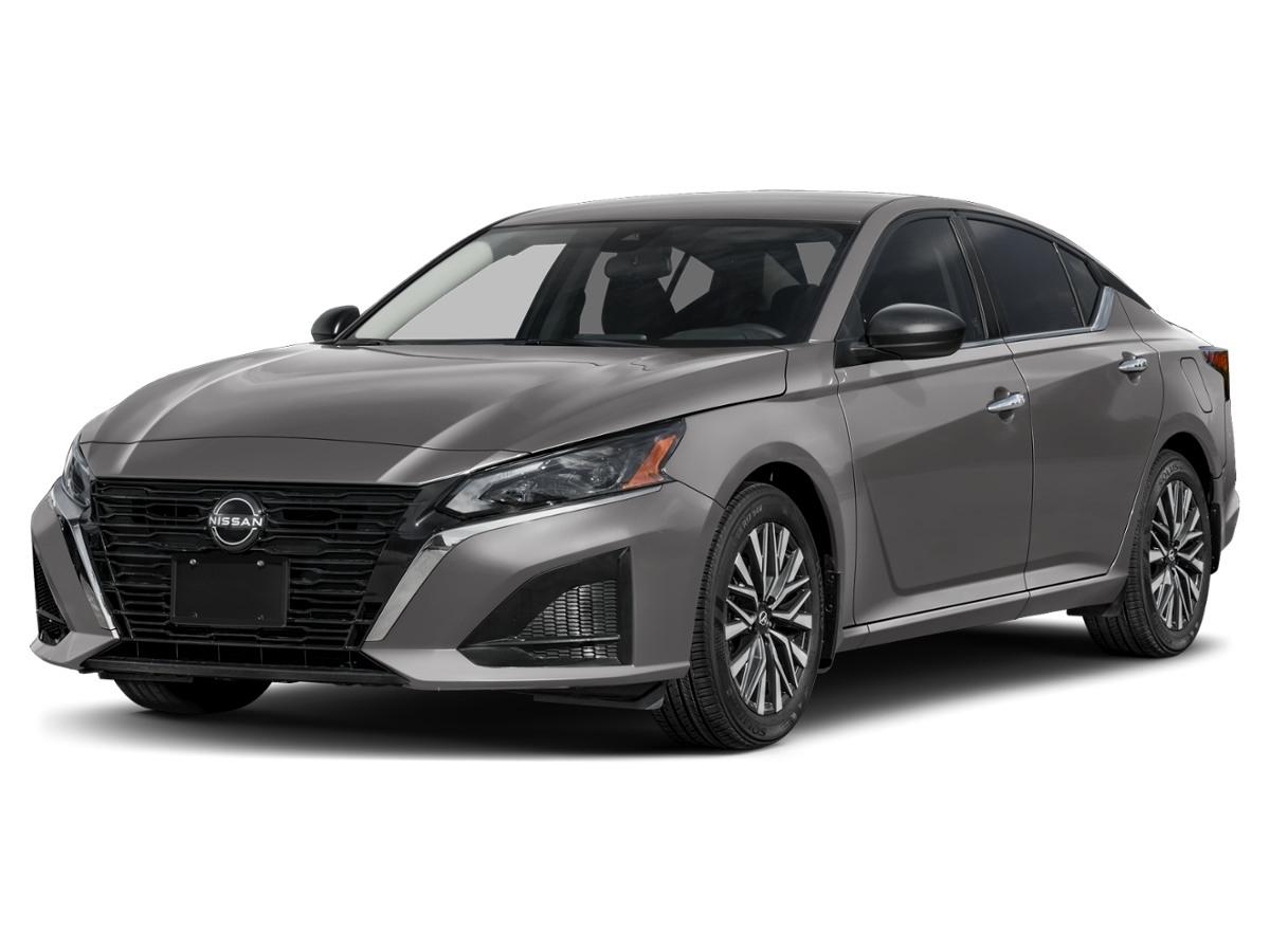 Nissan Altima  2025
