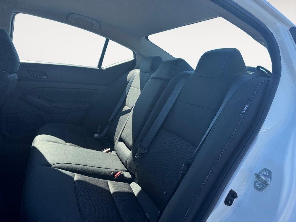 Nissan Altima  2025