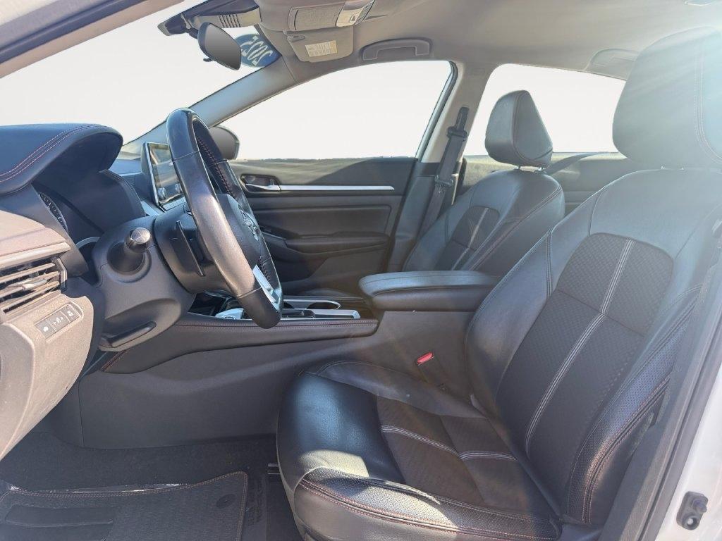 Nissan Altima  2025
