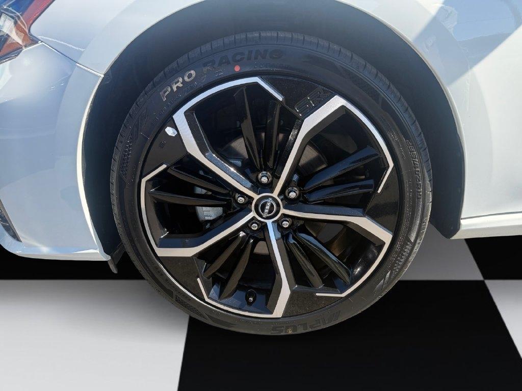 Nissan Altima  2025