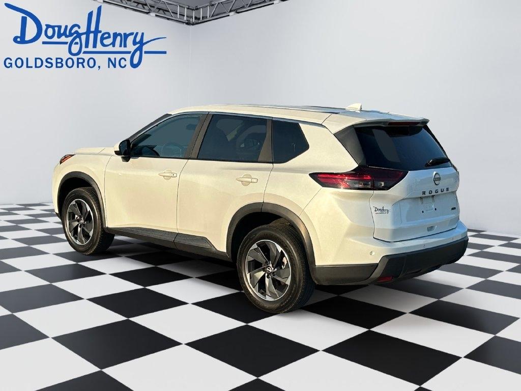 Nissan Rogue  2025