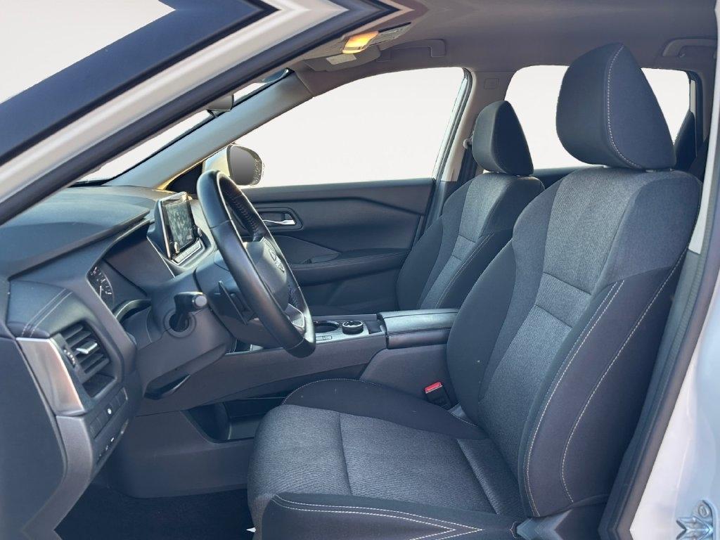 Nissan Rogue  2025