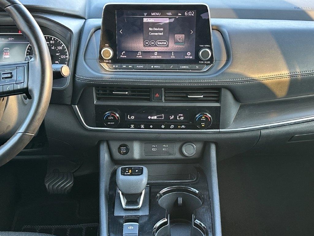 Nissan Rogue  2025