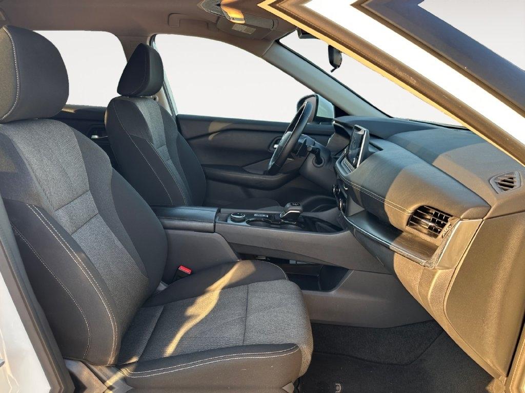 Nissan Rogue  2025