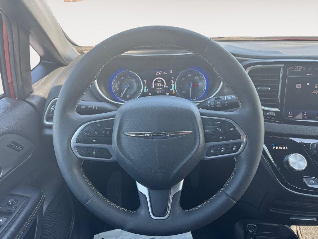 Chrysler Pacifica  2025
