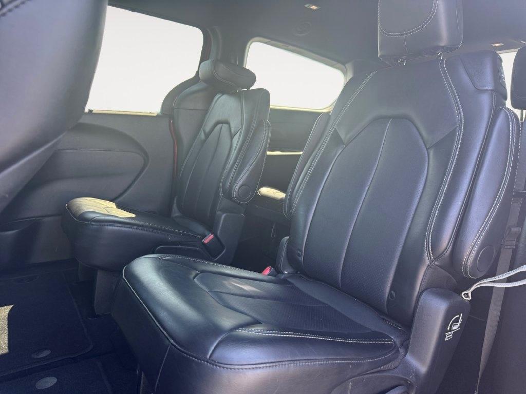 Chrysler Pacifica  2025