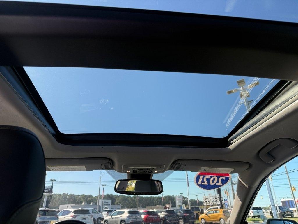 Toyota Camry  2021