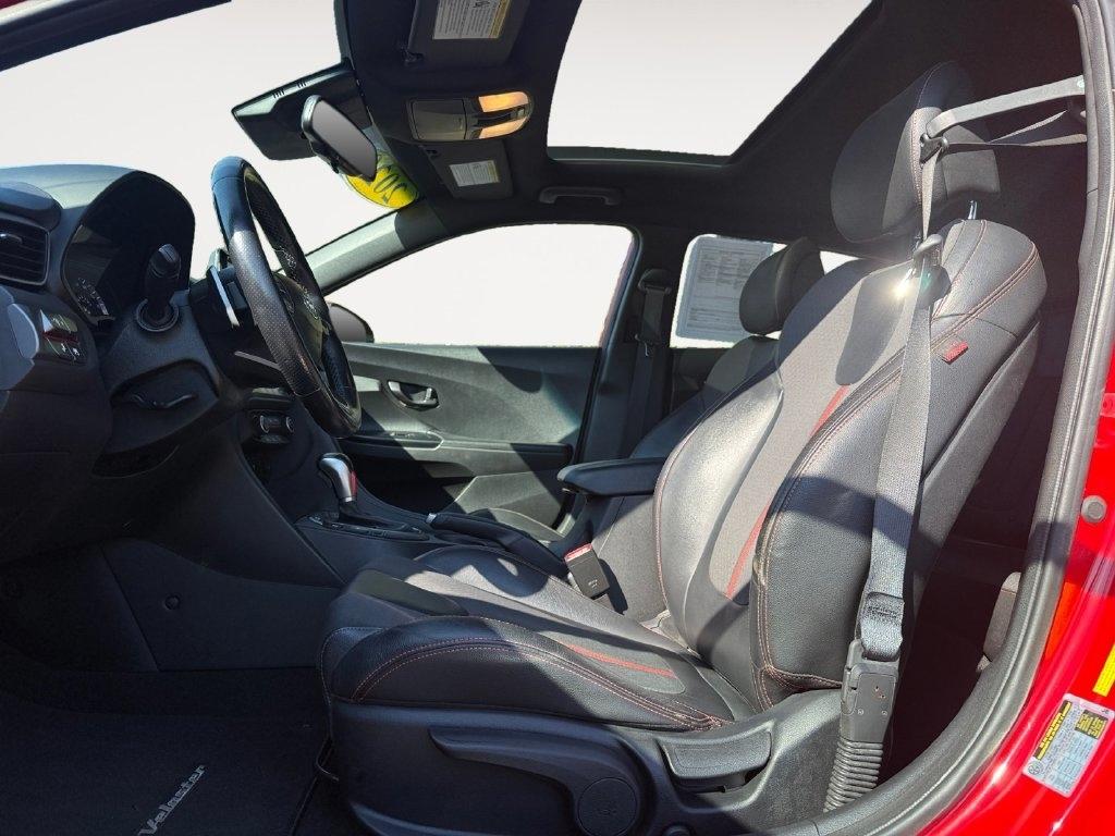 Hyundai Veloster  2020