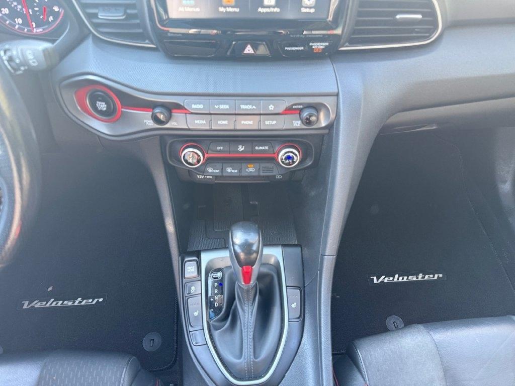 Hyundai Veloster  2020