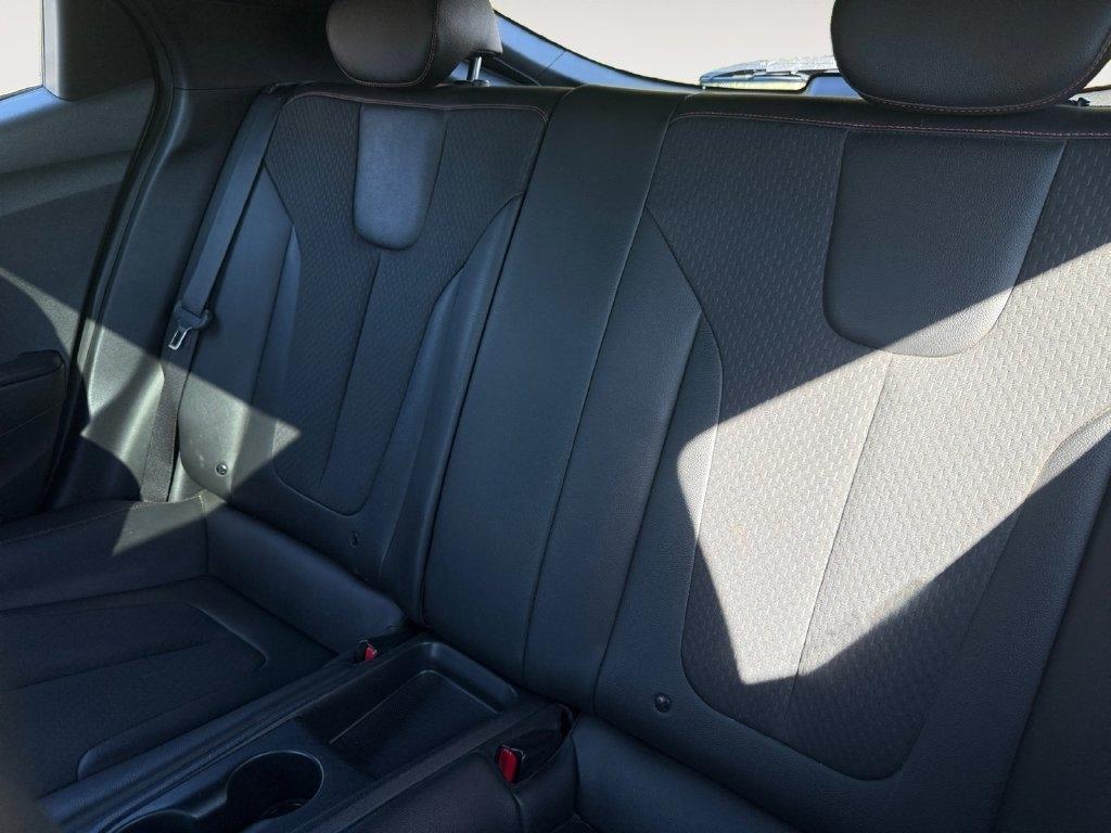 Hyundai Veloster  2020