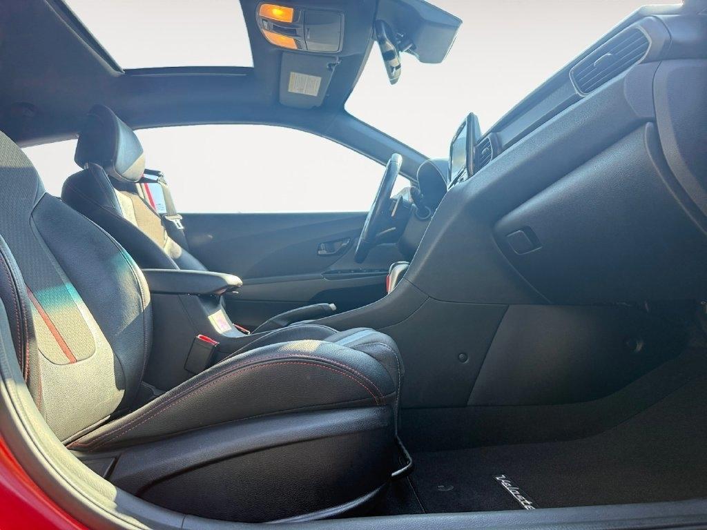 Hyundai Veloster  2020