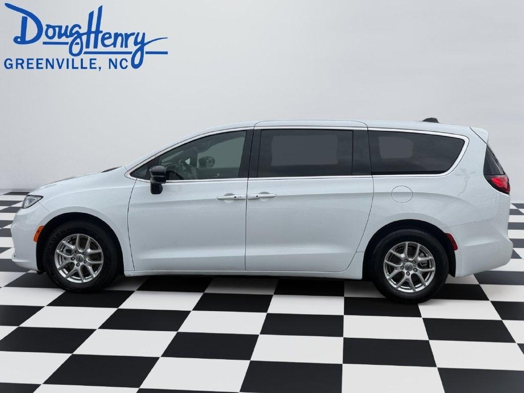 Chrysler Pacifica  2025