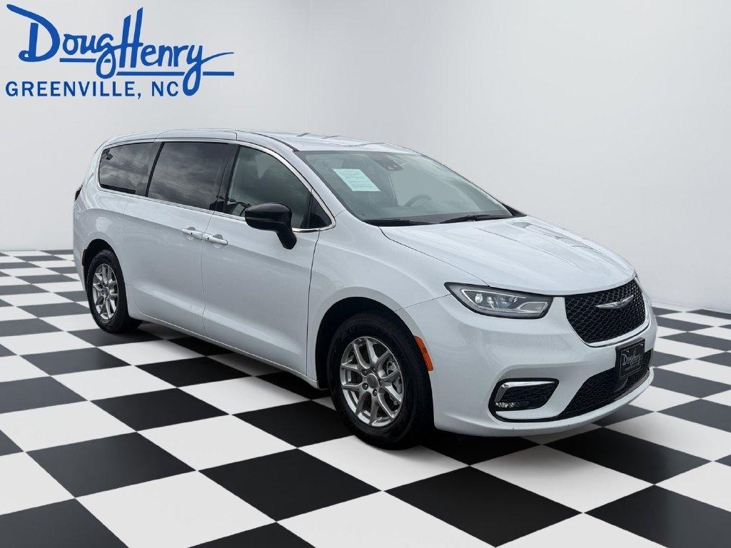 Chrysler Pacifica  2025