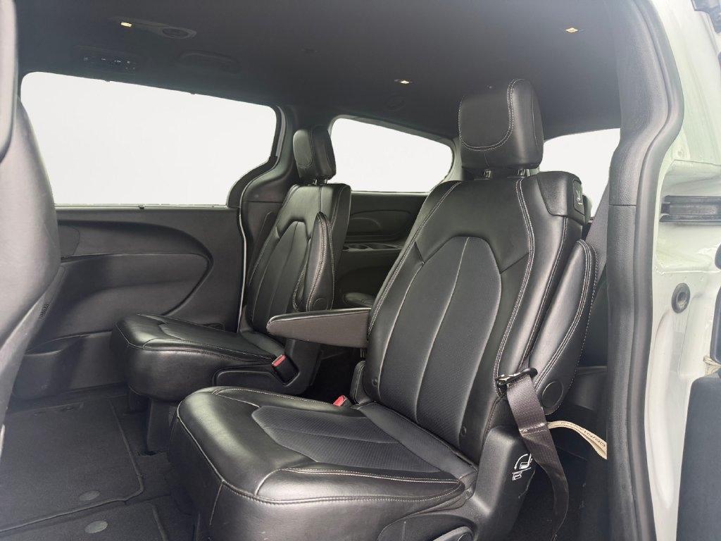 Chrysler Pacifica  2025