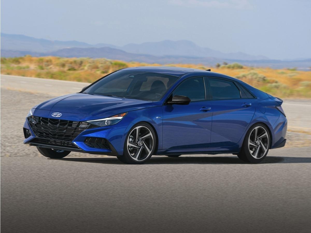 Hyundai Elantra  2023