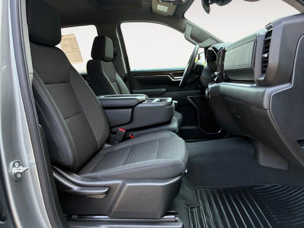 Chevrolet Silverado 1500  2026