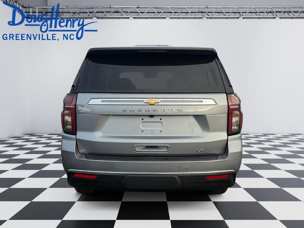 Chevrolet Suburban  2024