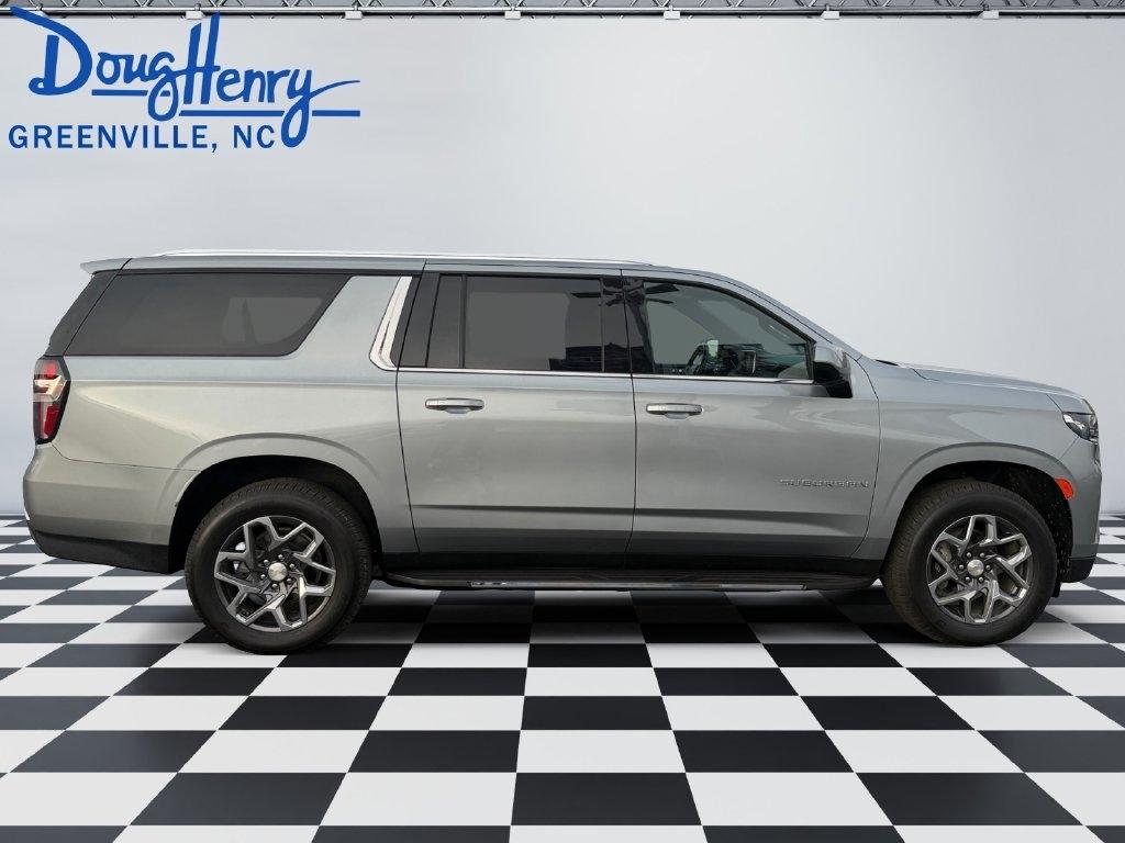 Chevrolet Suburban  2024