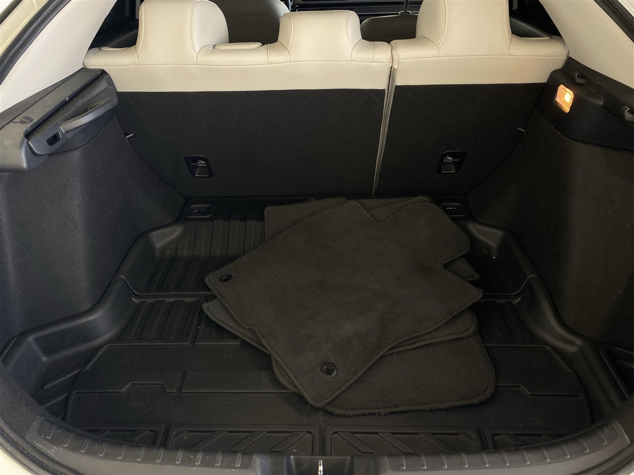 Honda Civic EX-L Hatchback 2024