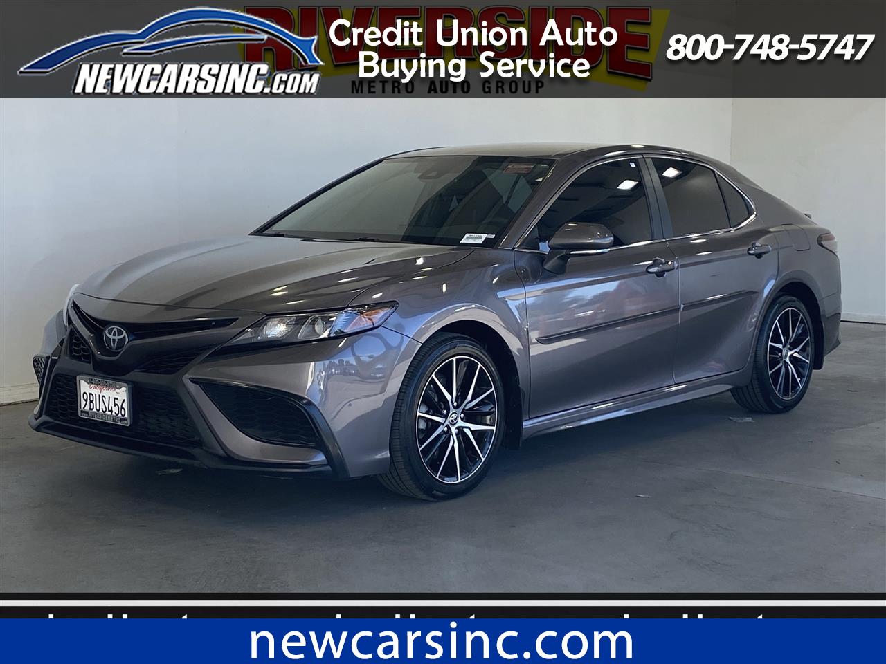 2022 Toyota Camry SE