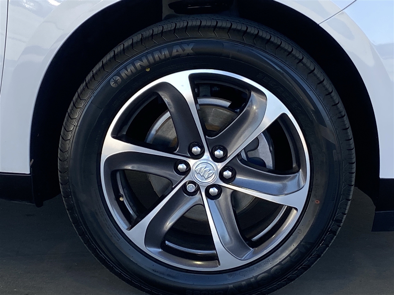 Buick Enclave Essence FWD 2020