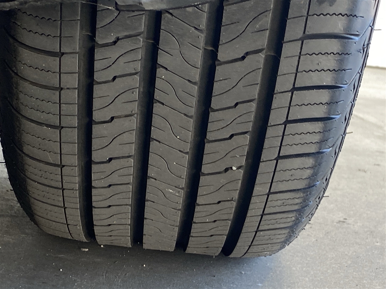 Buick Enclave Essence FWD 2020