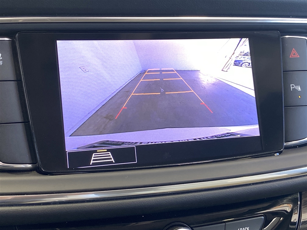 Buick Enclave Essence FWD 2020