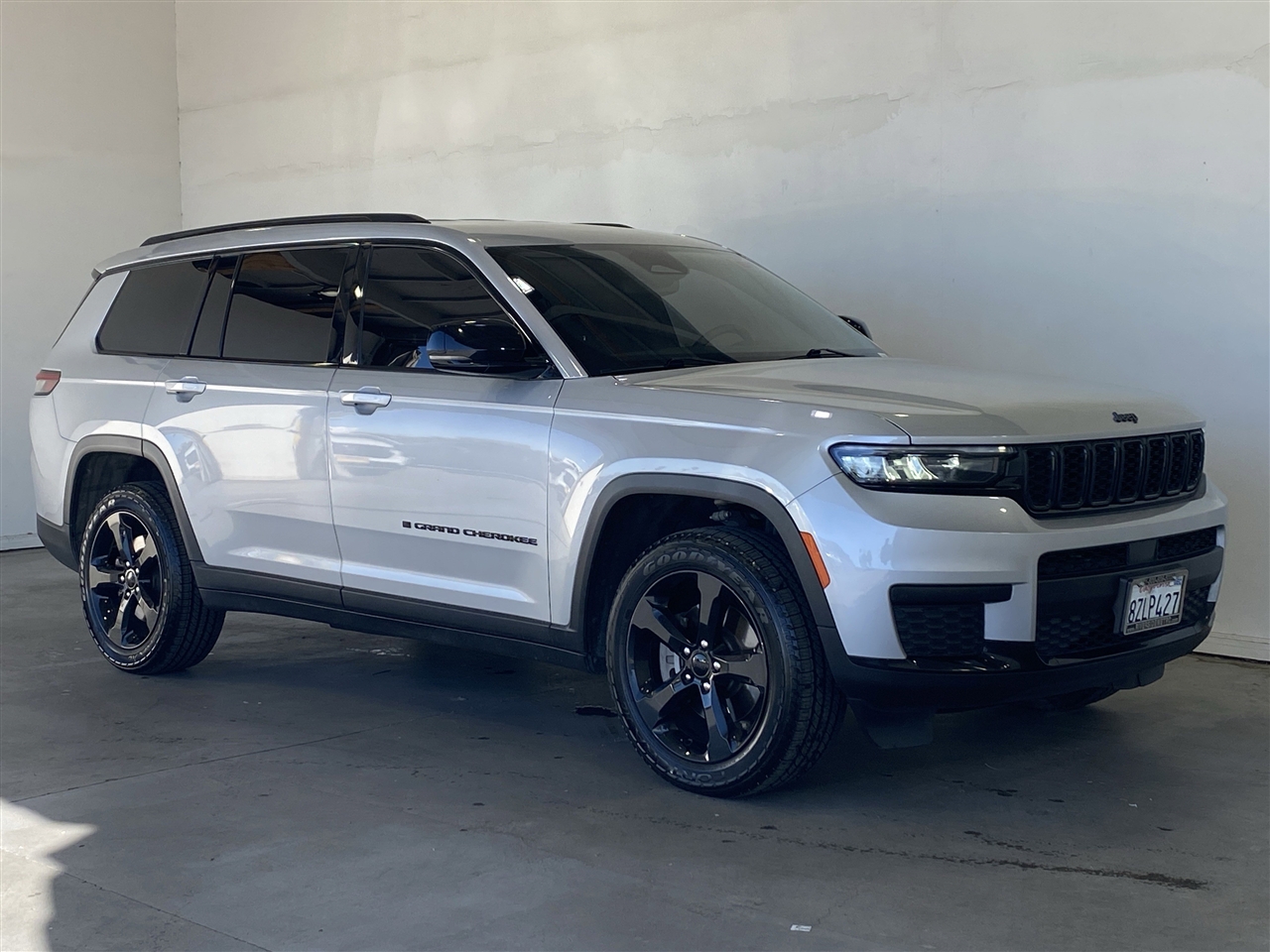 Jeep Grand Cherokee L Laredo 4WD 2021