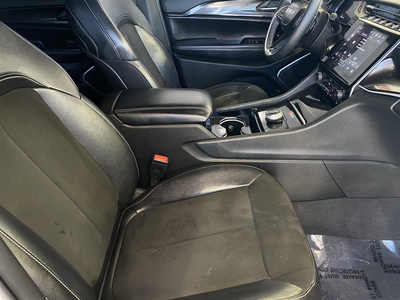 Jeep Grand Cherokee L Laredo 4WD 2021