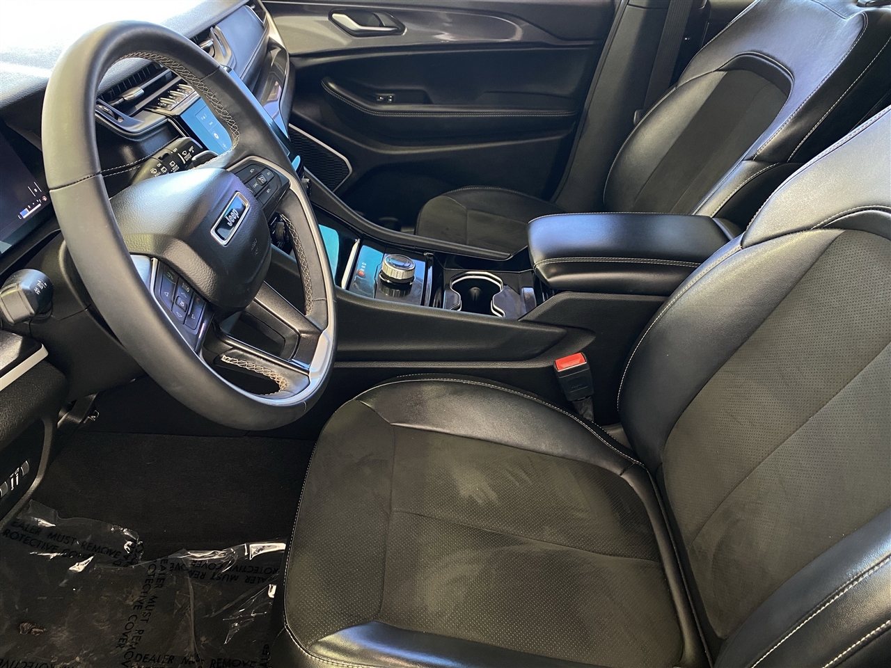 Jeep Grand Cherokee L Laredo 4WD 2021