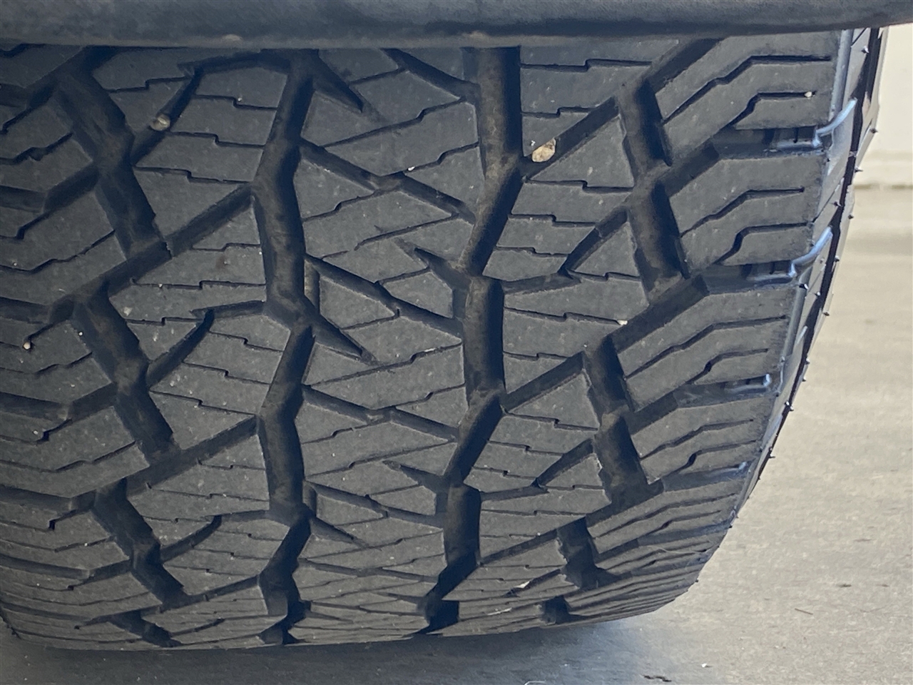 Nissan Frontier S Crew Cab 2WD 2023