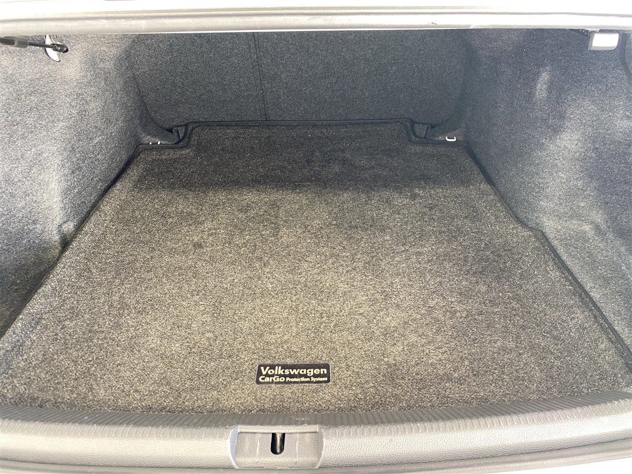 Volkswagen Passat SE 2021