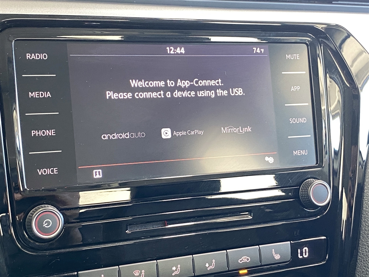 Volkswagen Passat SE 2021