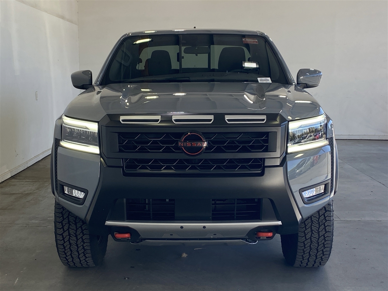 Nissan Frontier PRO-4X Crew Cab 4WD 2025