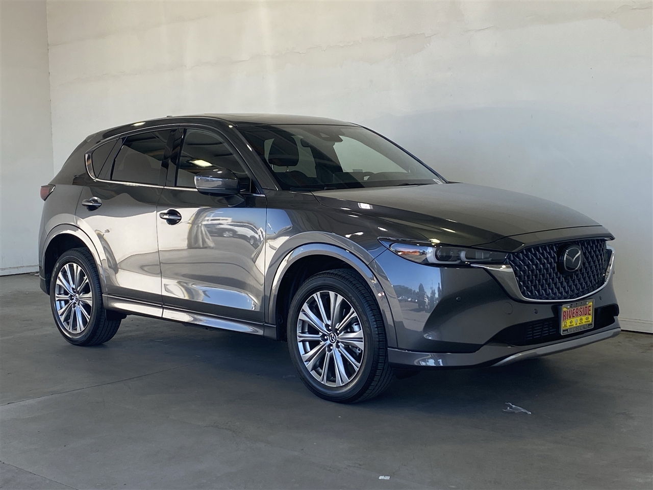 Mazda CX-5 Signature 2025