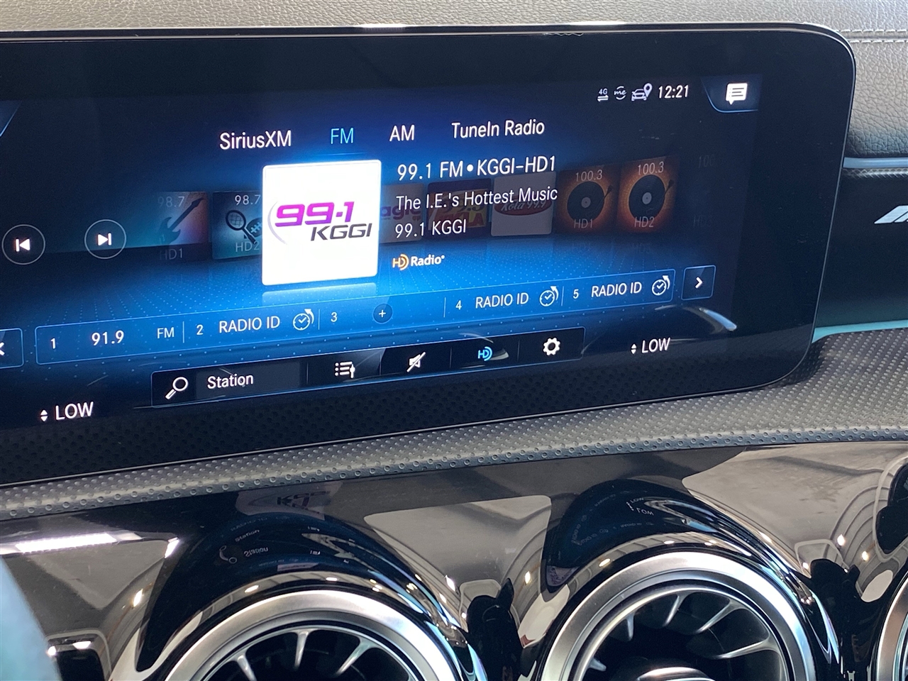 Mercedes-Benz CLA-Class CLA35 AMG 2022