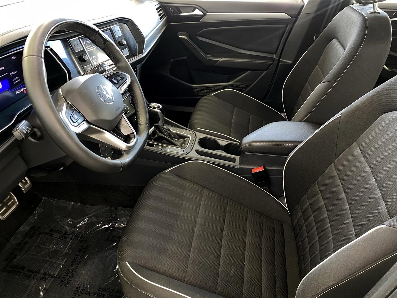 Volkswagen Jetta Sport 2024