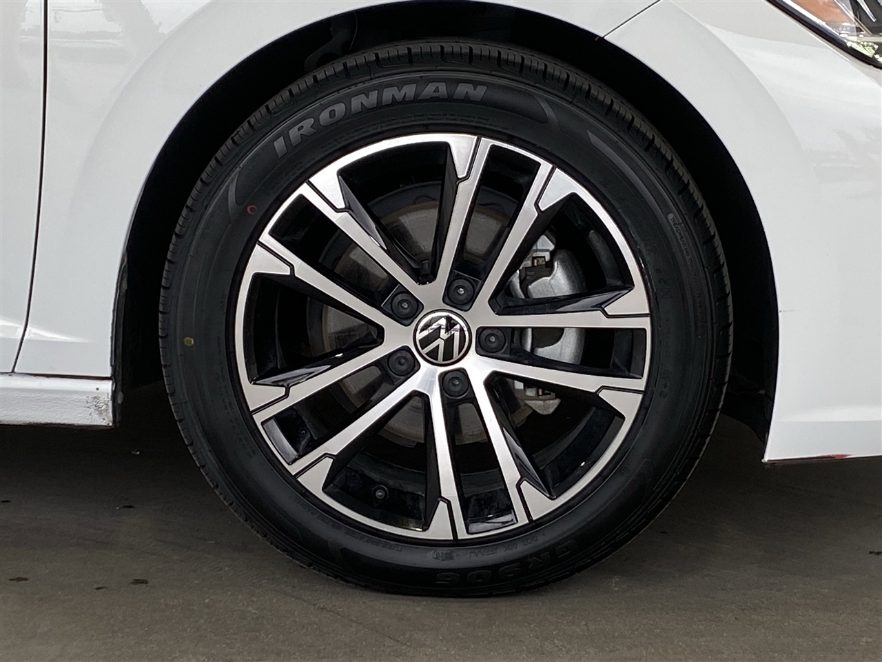 Volkswagen Jetta Sport 2024