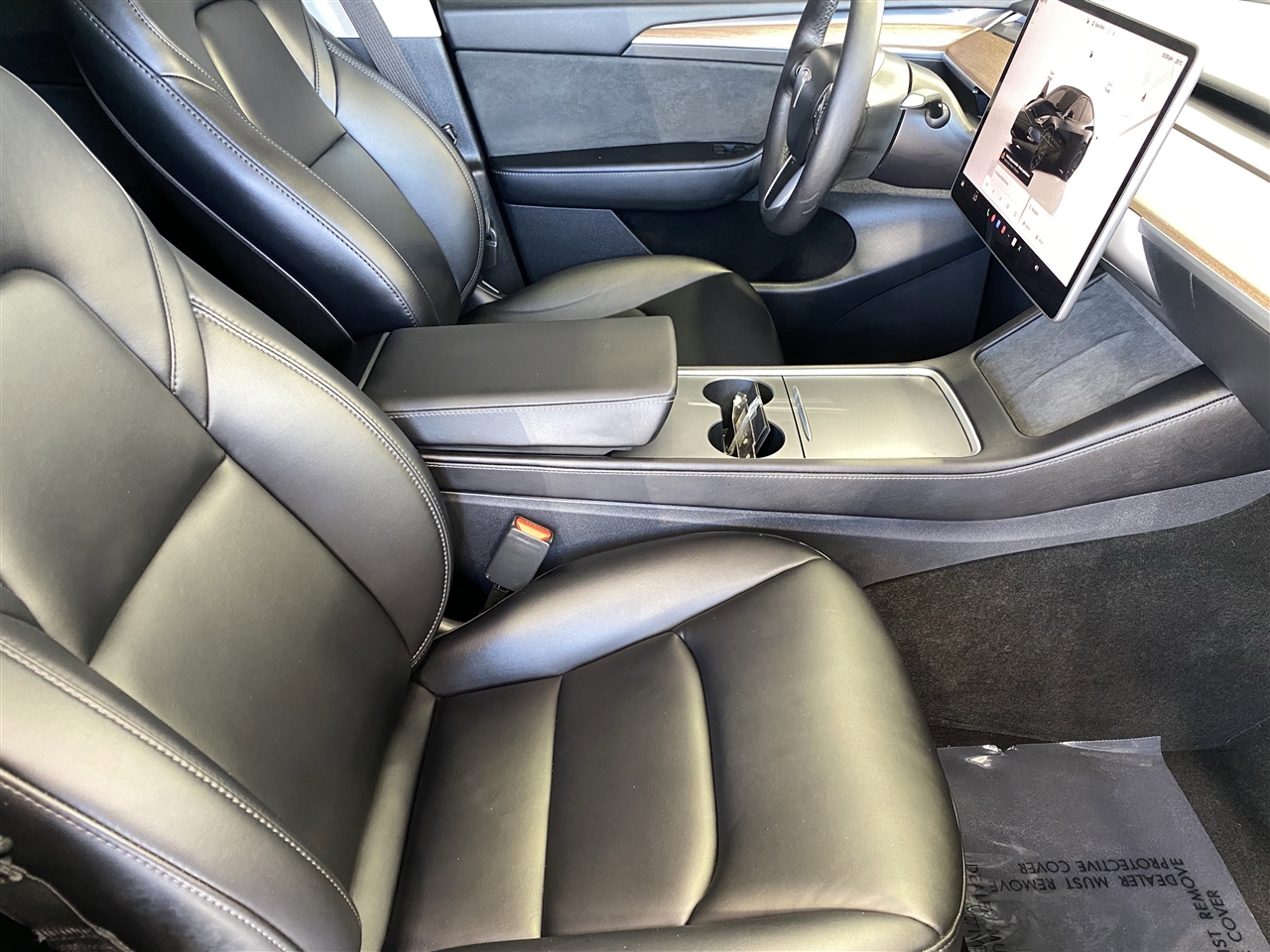 Tesla Model Y Long Range AWD 2025